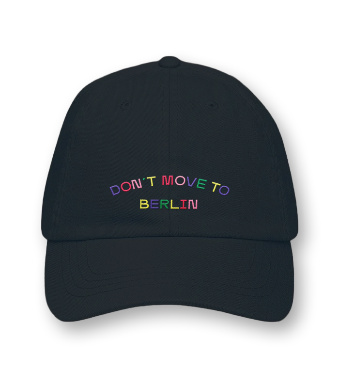 Don't Move to Berlin – Cap
